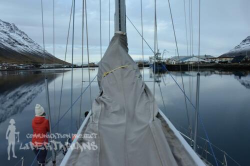 Going back to Ísafjörður harbor